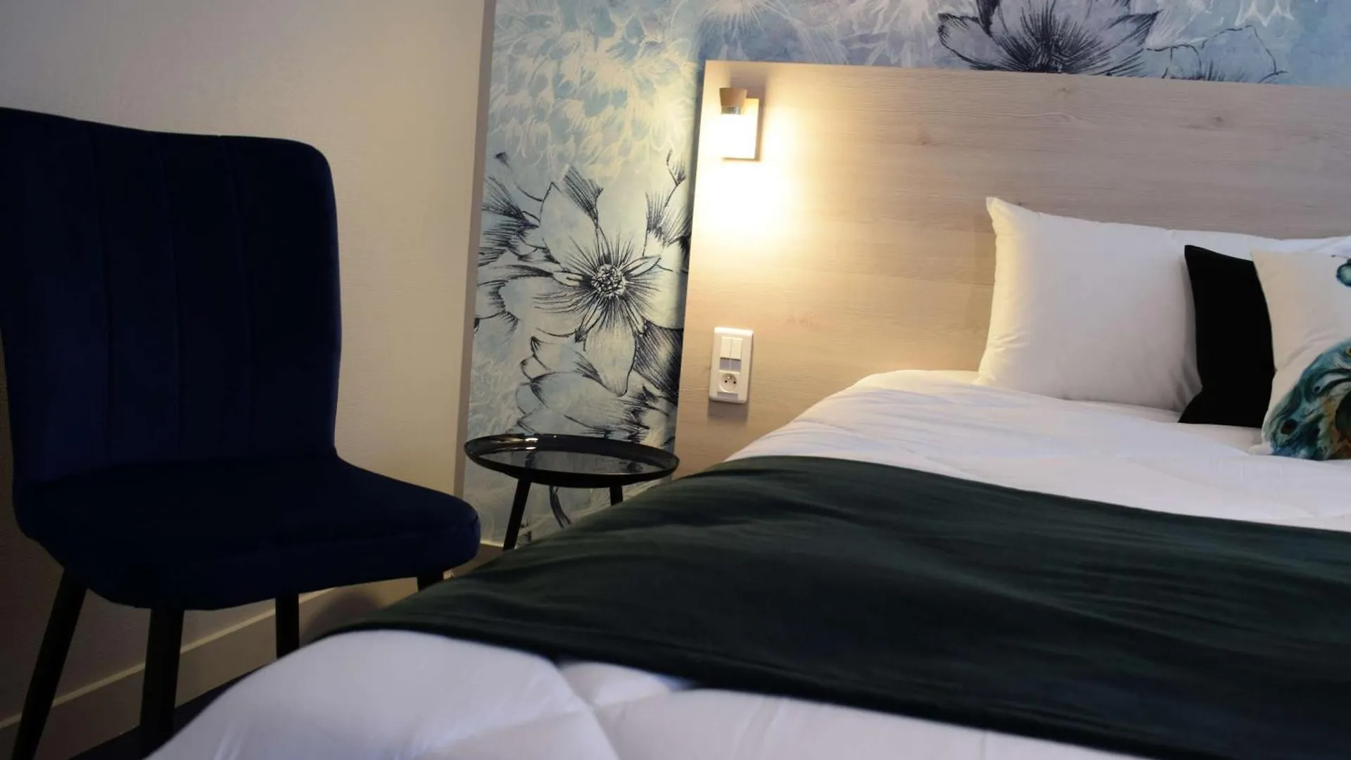 ***  Brit Hotel Au Pays De Vitre エトレル フランス