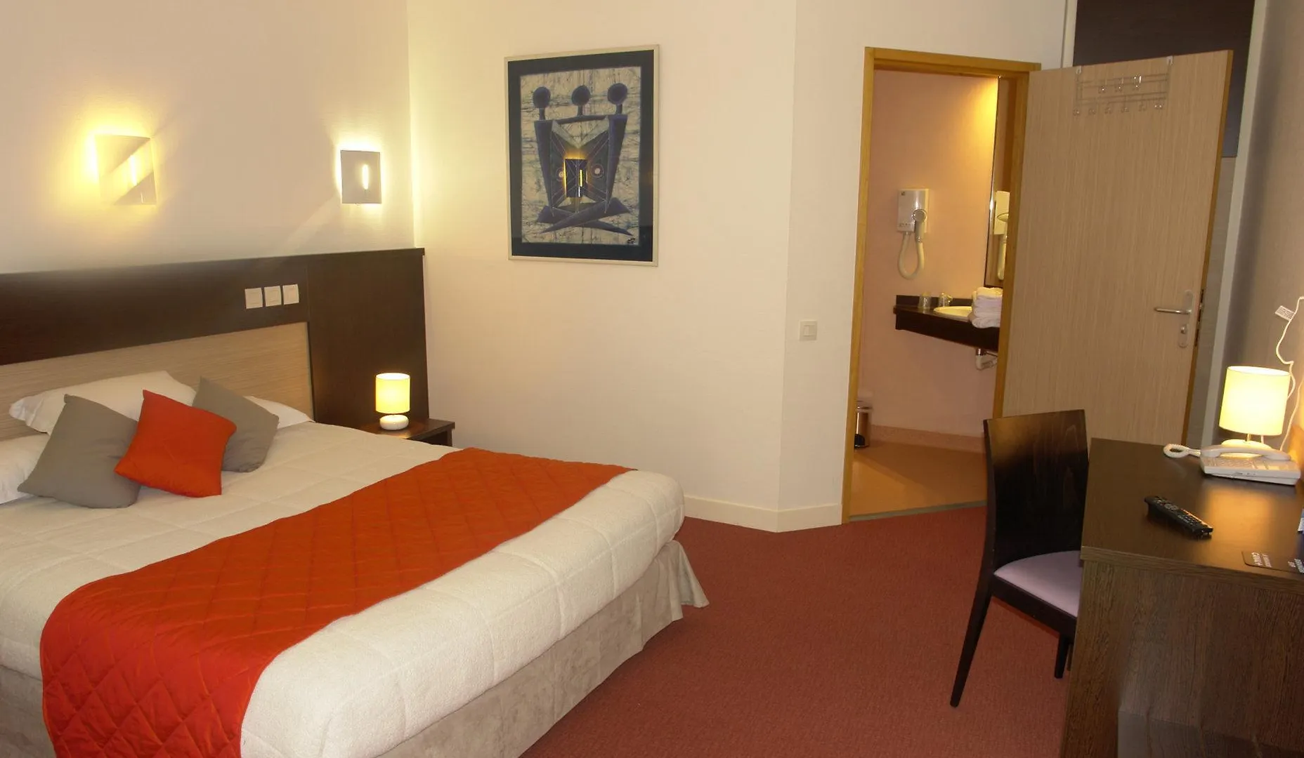 Brit Hotel Au Pays De Vitre Etrelles